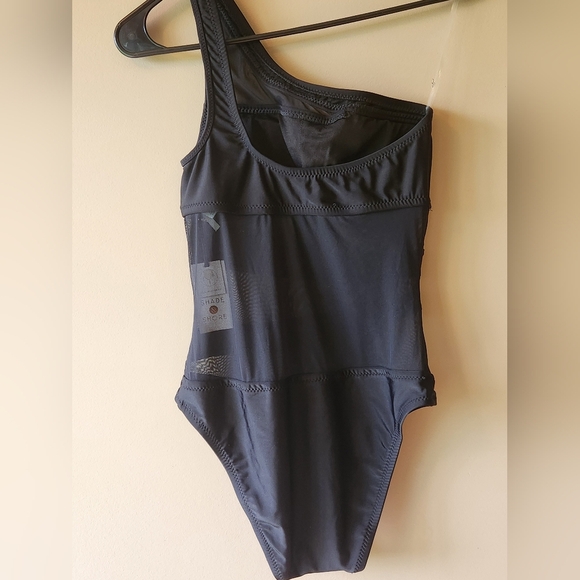 Shade And Shore Size Small 4-6 Black One-Shoulder Swimsuit NWT Women's - Picture 5 of 6